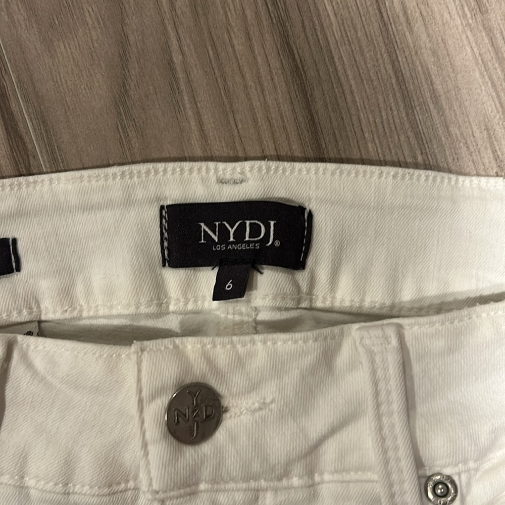 NYJD jeans size 6 Lift and Tuck technology - Picture 2 of 7